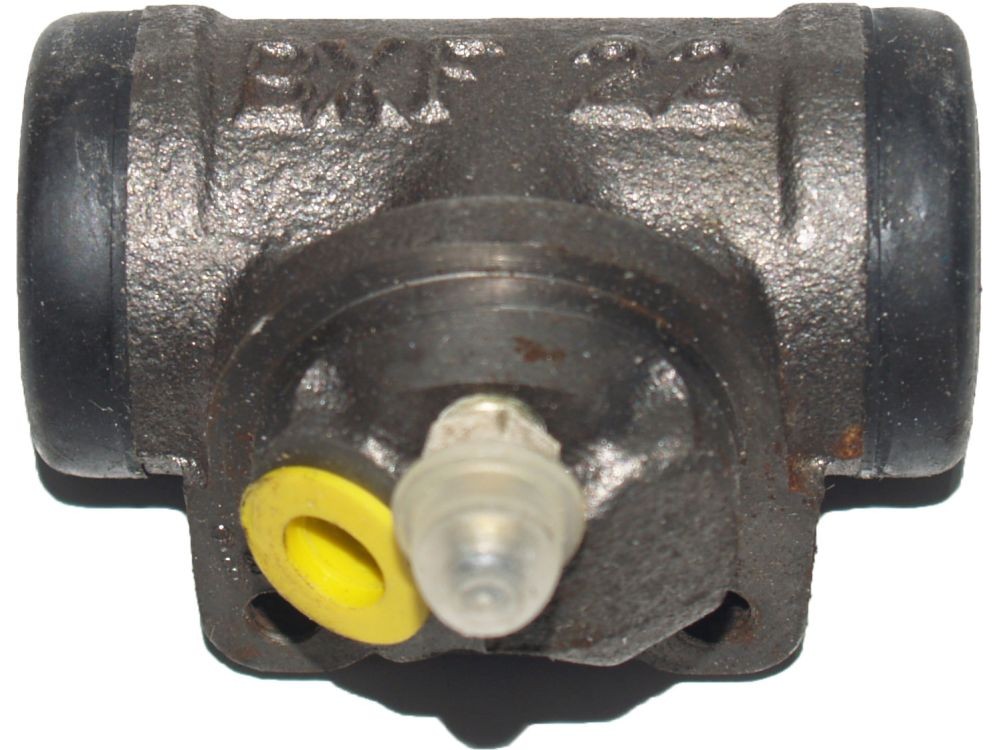 Колесный тормозной цилиндр