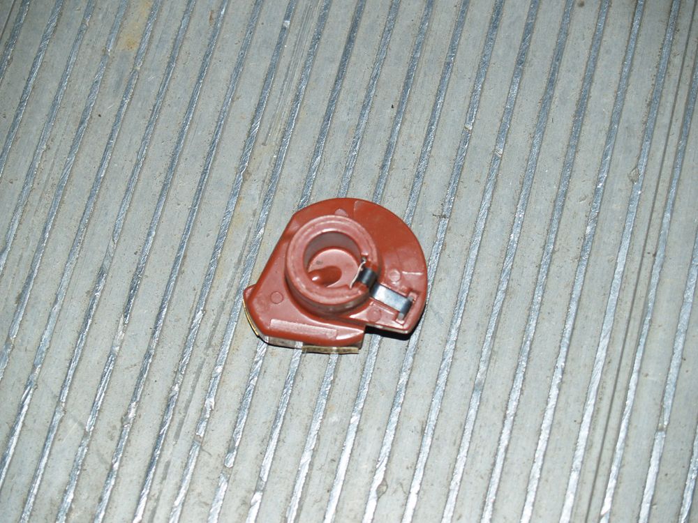 Бегунок распределителя зажигани