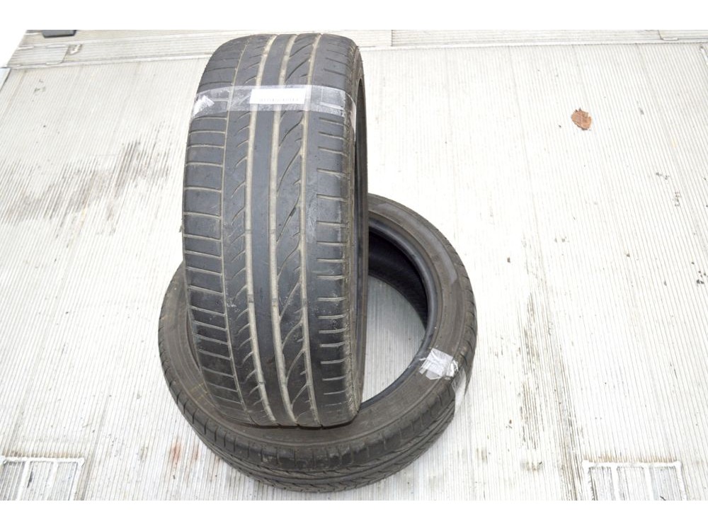 Б/У літня гума BRIDGESTONE POTENZA RE050A 225/45 R18 91V 5,5 мм. DOT2110