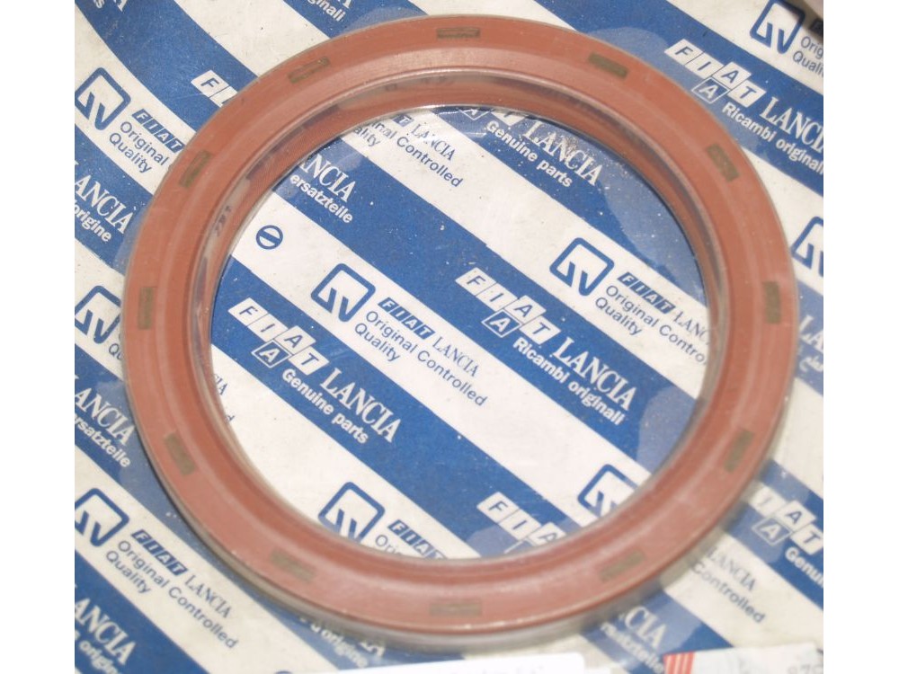 Уплотняющее кольцо, коленчатый вал