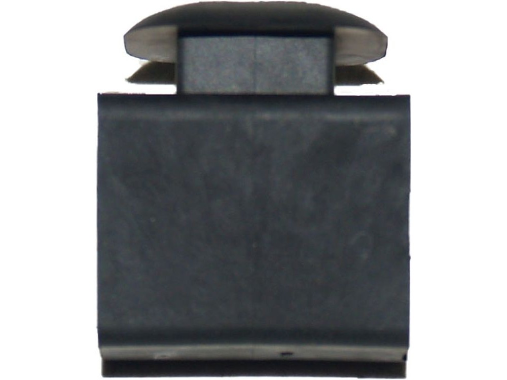 Відбійник багажника