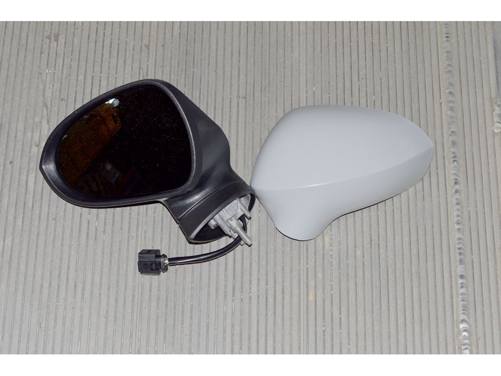 Наружное зеркало