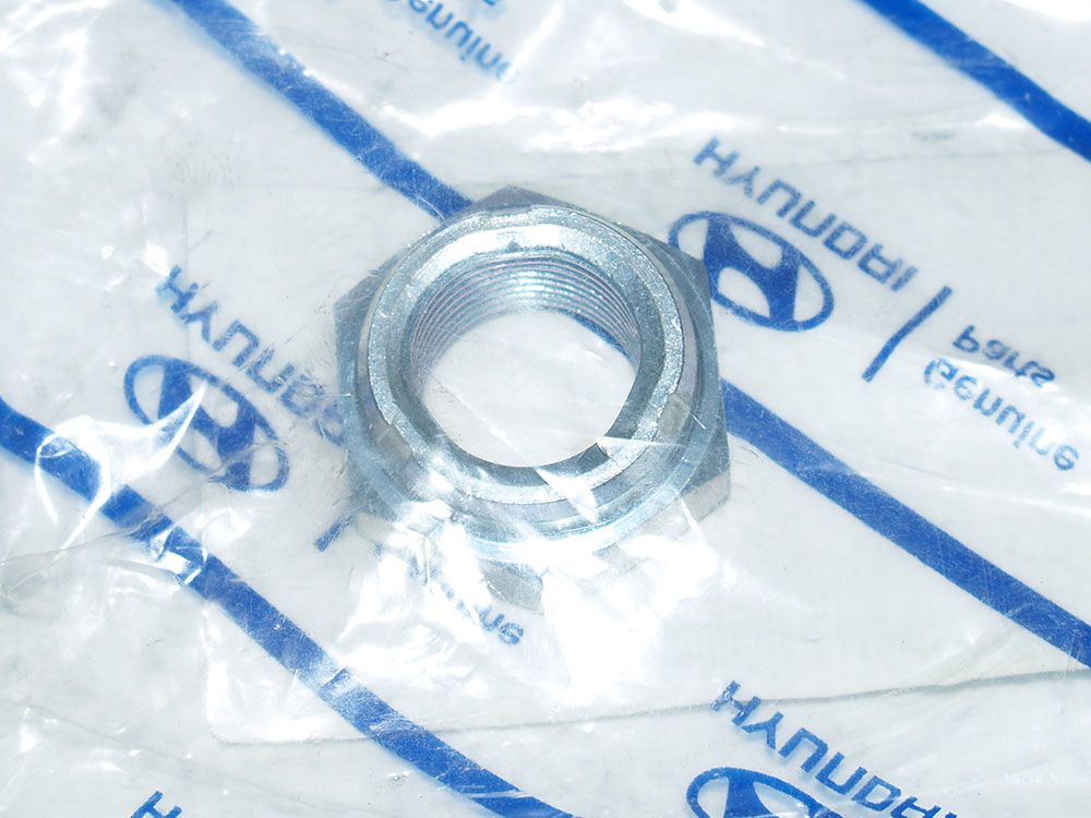 Гайка м12 заднего редуктора Galloper Terracan 00-