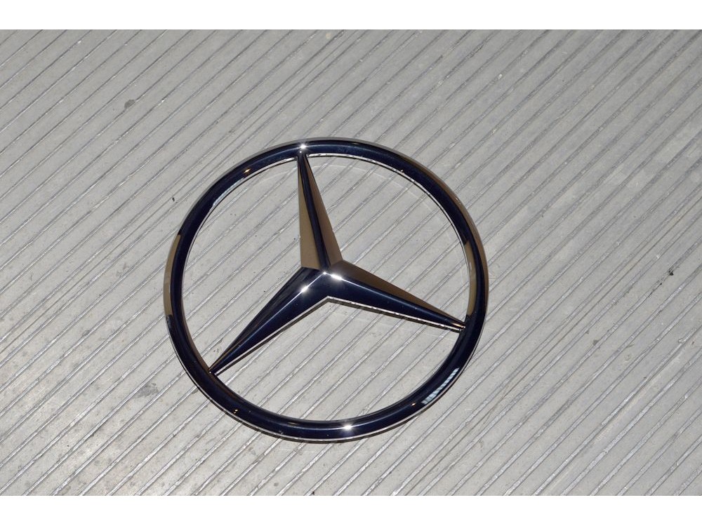 ЗВЕЗДА MERCEDES VANEO