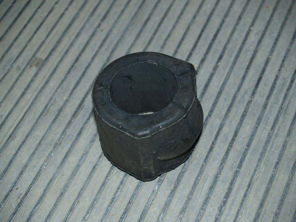 Опора, втулка стабилизатора Mercedes LK / LN2