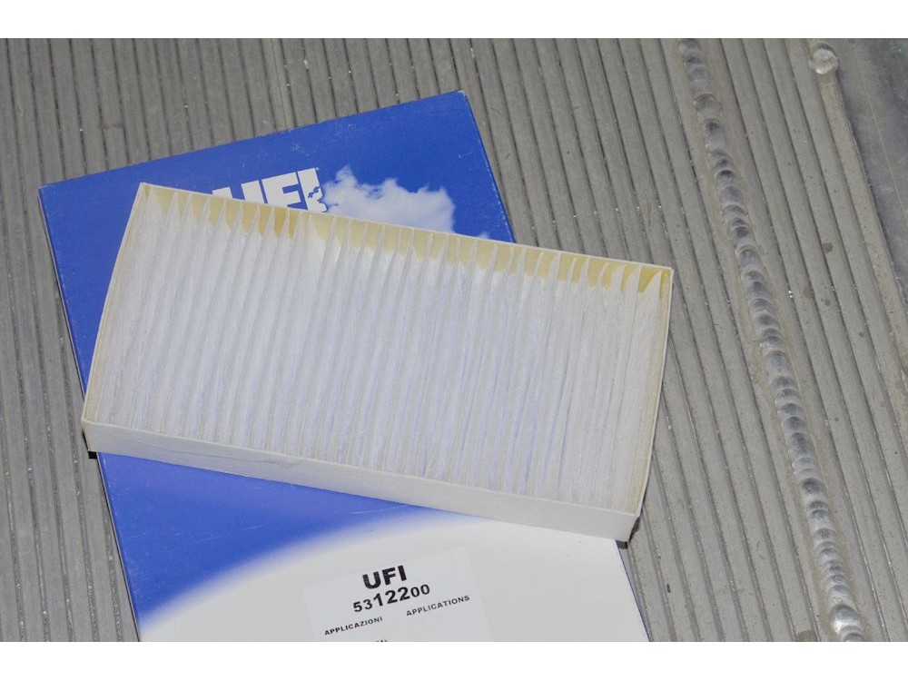 Фильтр, воздух во внутренном пространстве