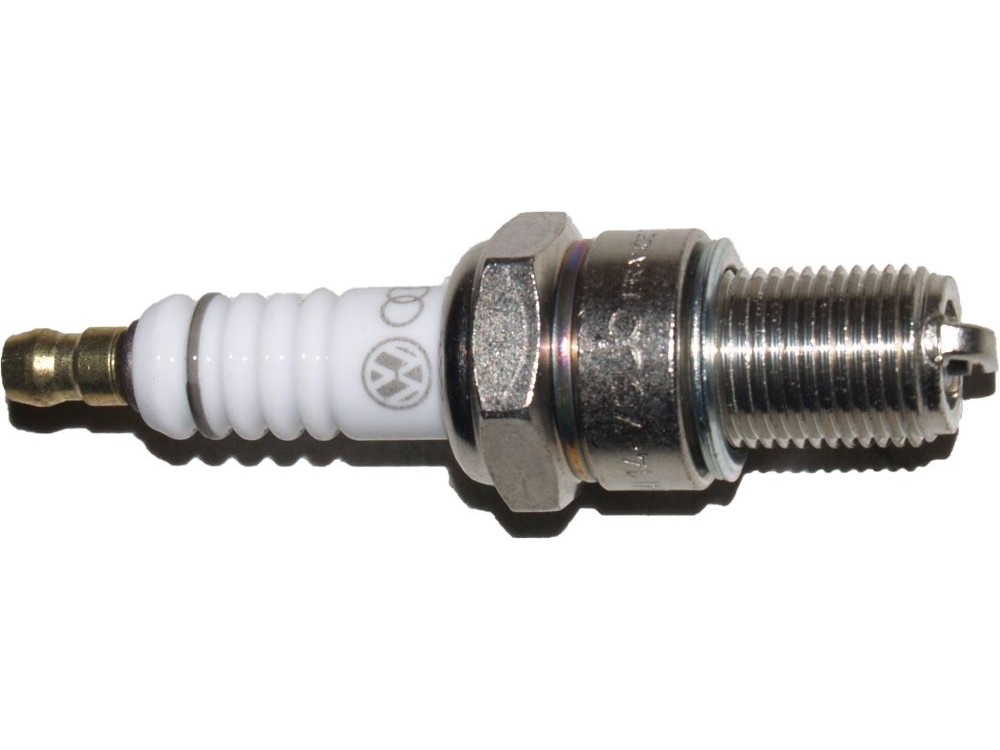 Свеча зажигания