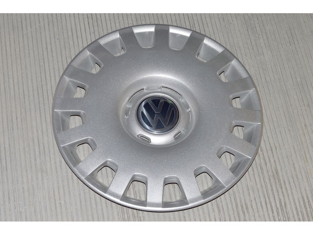 Ковпак колісний VW 16" Golf Touran Passat (новий, без упаковки)