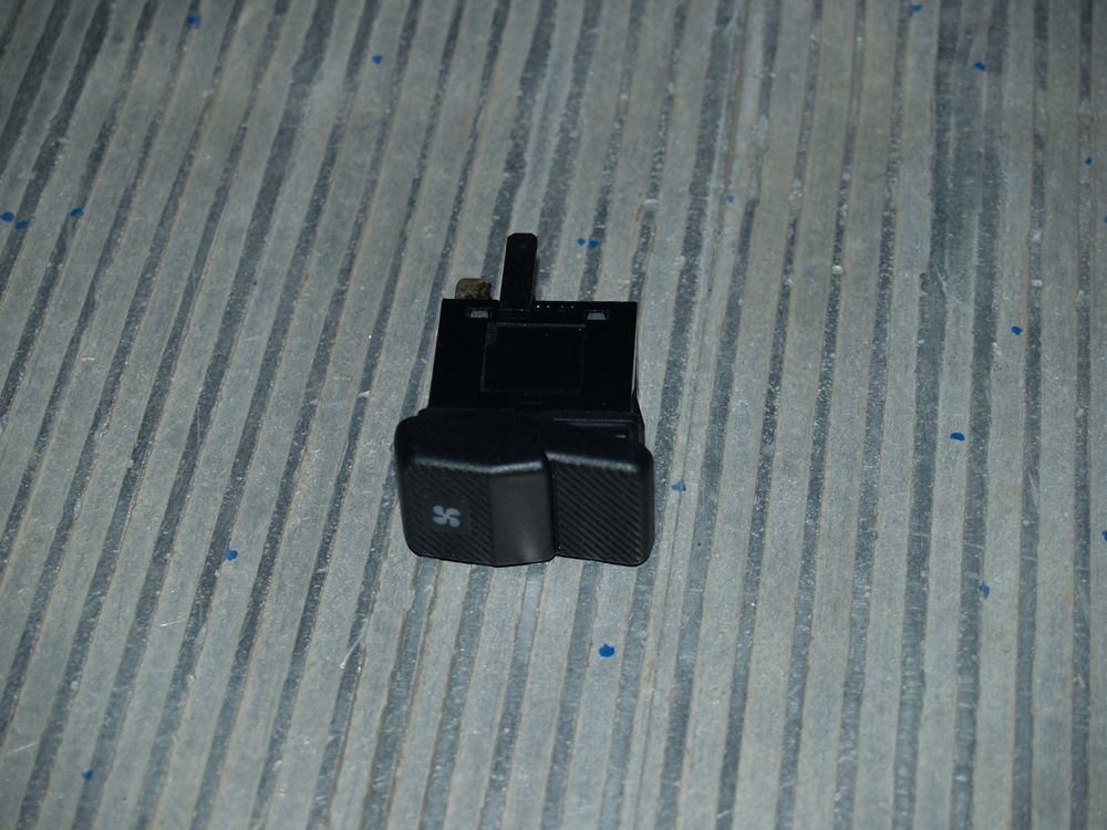 Переключатель вентилятора печки VW T4 IV